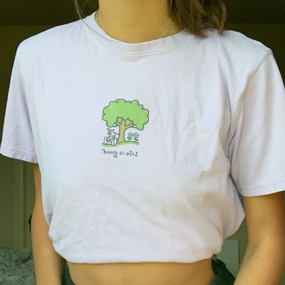 light purple life is good graphic tee☮️